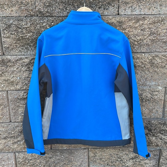 CB Sports All-Weather Windproof Softshell Performance Jacket - Size Men's Medium - Picture 6 of 6